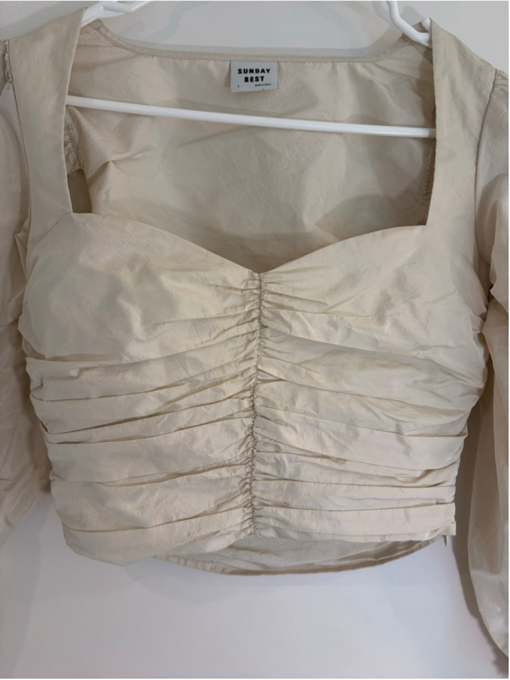 Sunday Best Ruched Long-Sleeve Crop Top - Cream - Size 2 - EUC - Picture 3 of 7
